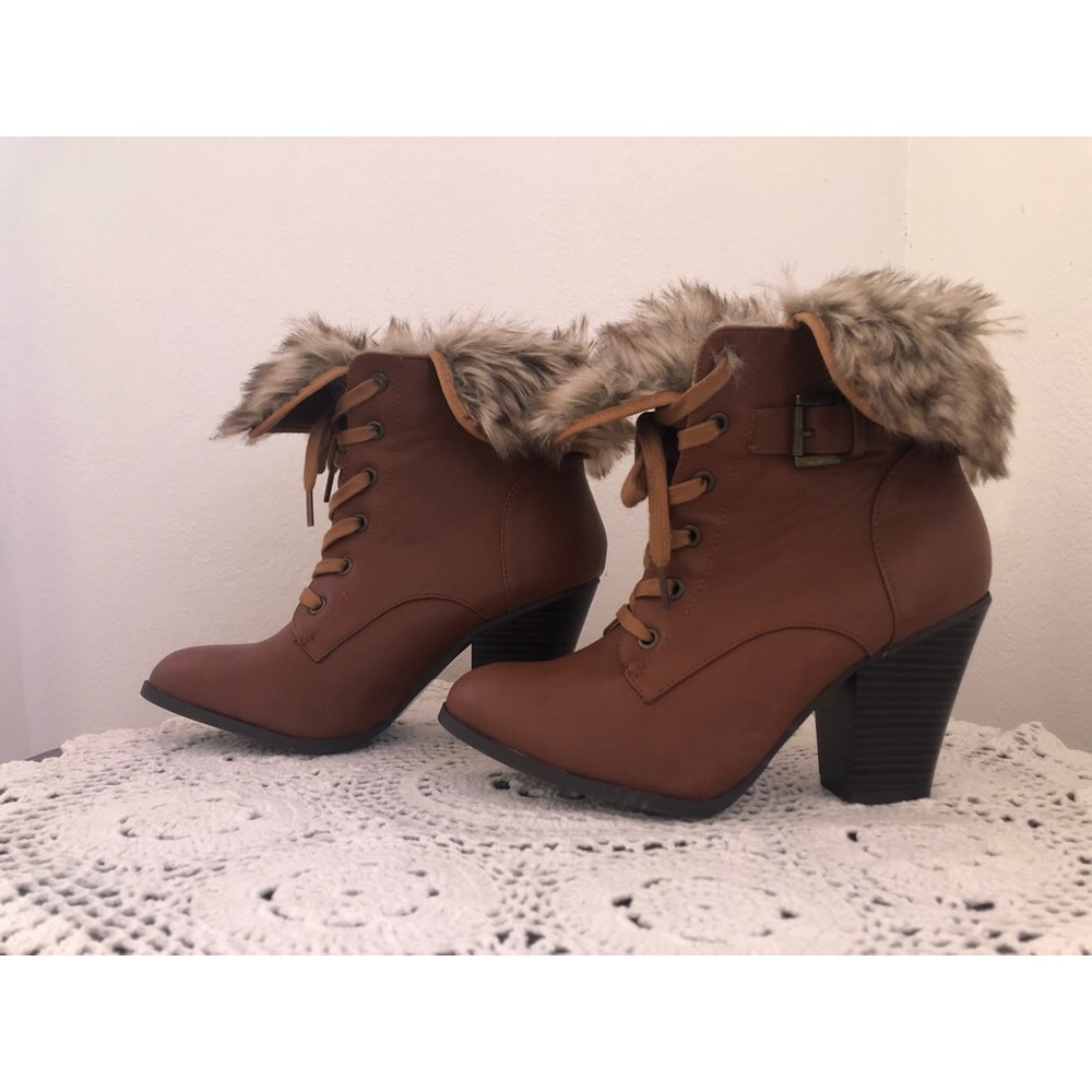 Final❗️New Charlotte Russe Faux fur-leather boots